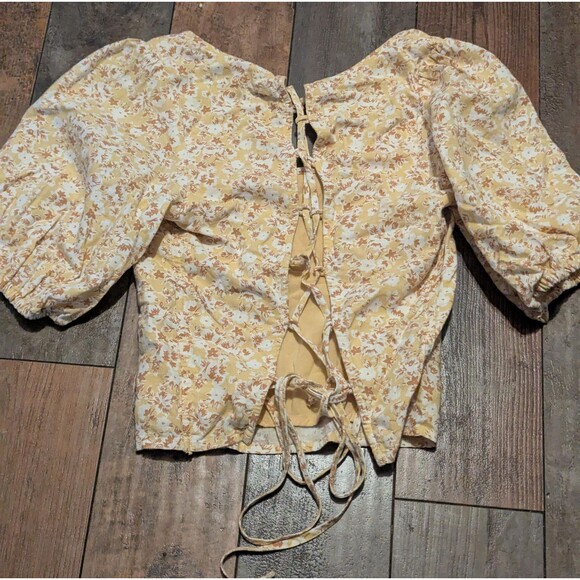 Abercrombie & Fitch Yellow Floral Blouse - Boho Chic! - Picture 3 of 3